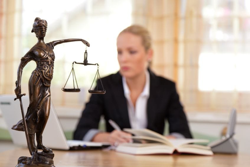 Estudiar Derecho: todo lo que debes saber sobre la carrera - ESERP